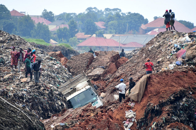 Uganda landslide kills dozens