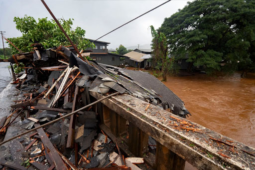 Damage from Hawaii storm exceeds $1 billion
