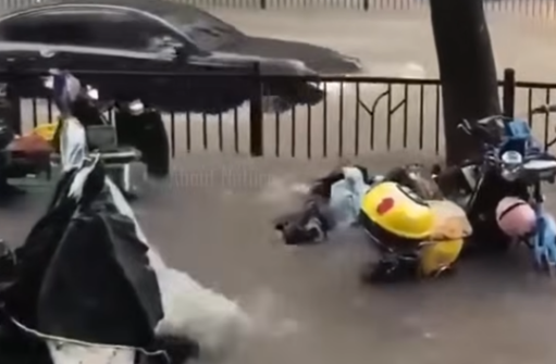 Shanghai floods and heatwave