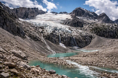 Dying glaciers in Italy and Slovenia